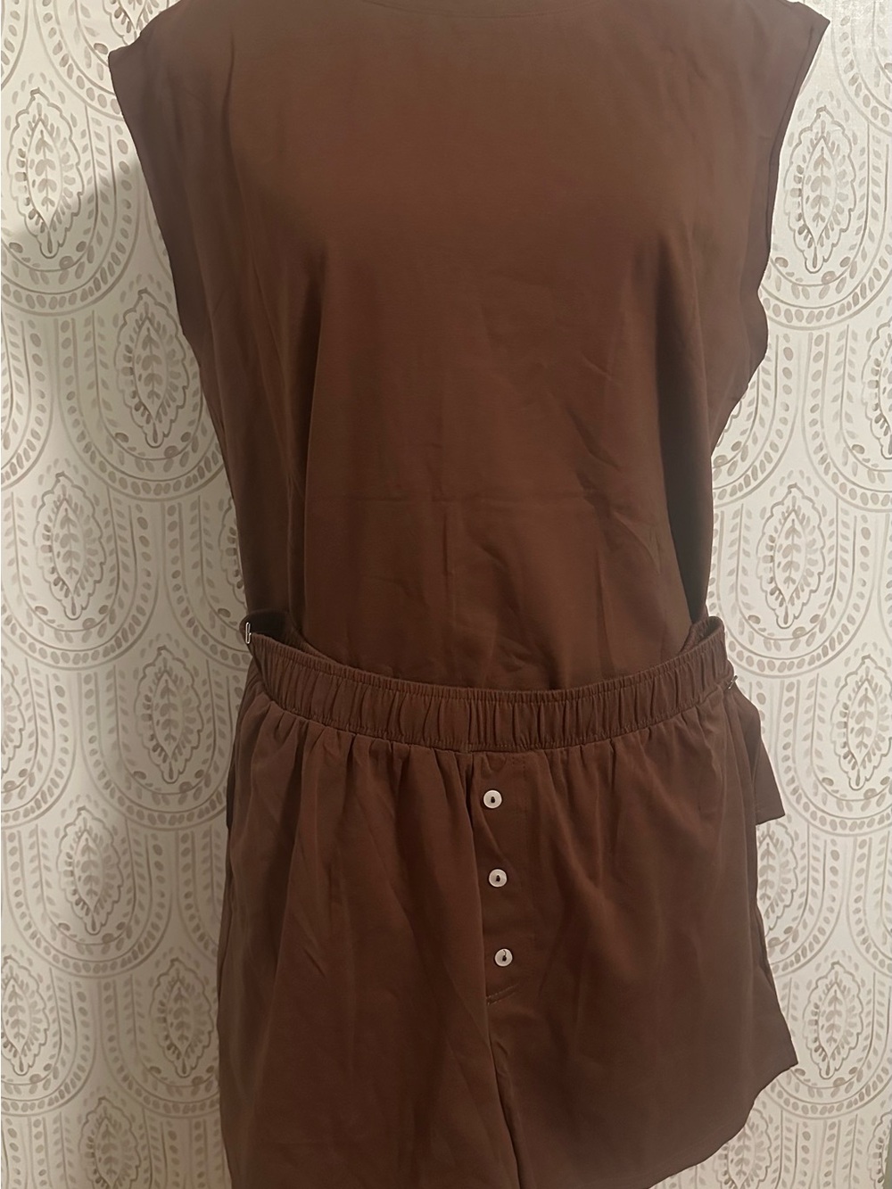 Casual Sleeveless Brown top with Button Front shorts